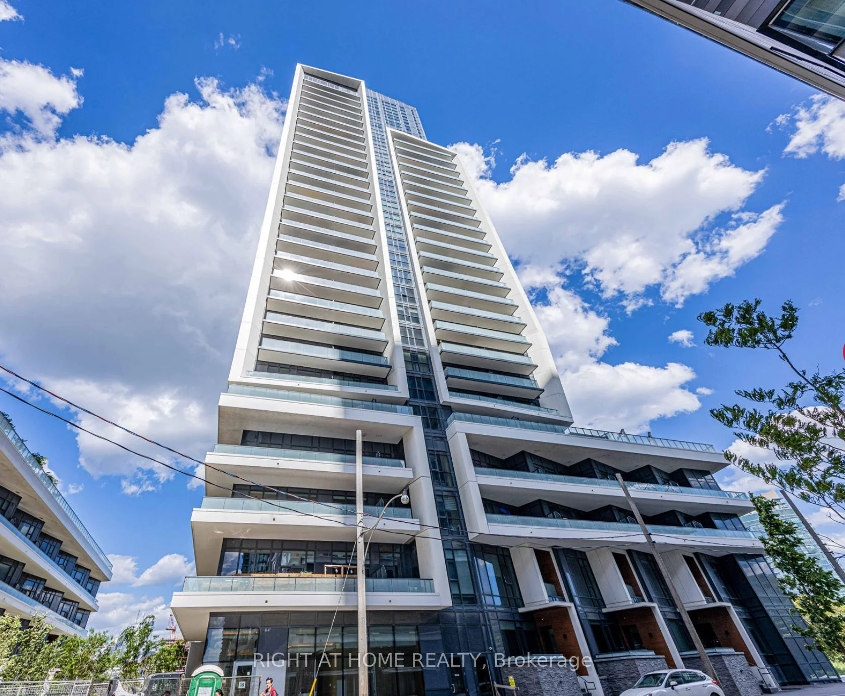 30 Ordnance Street 1601, Toronto C01, On M6k 0c8