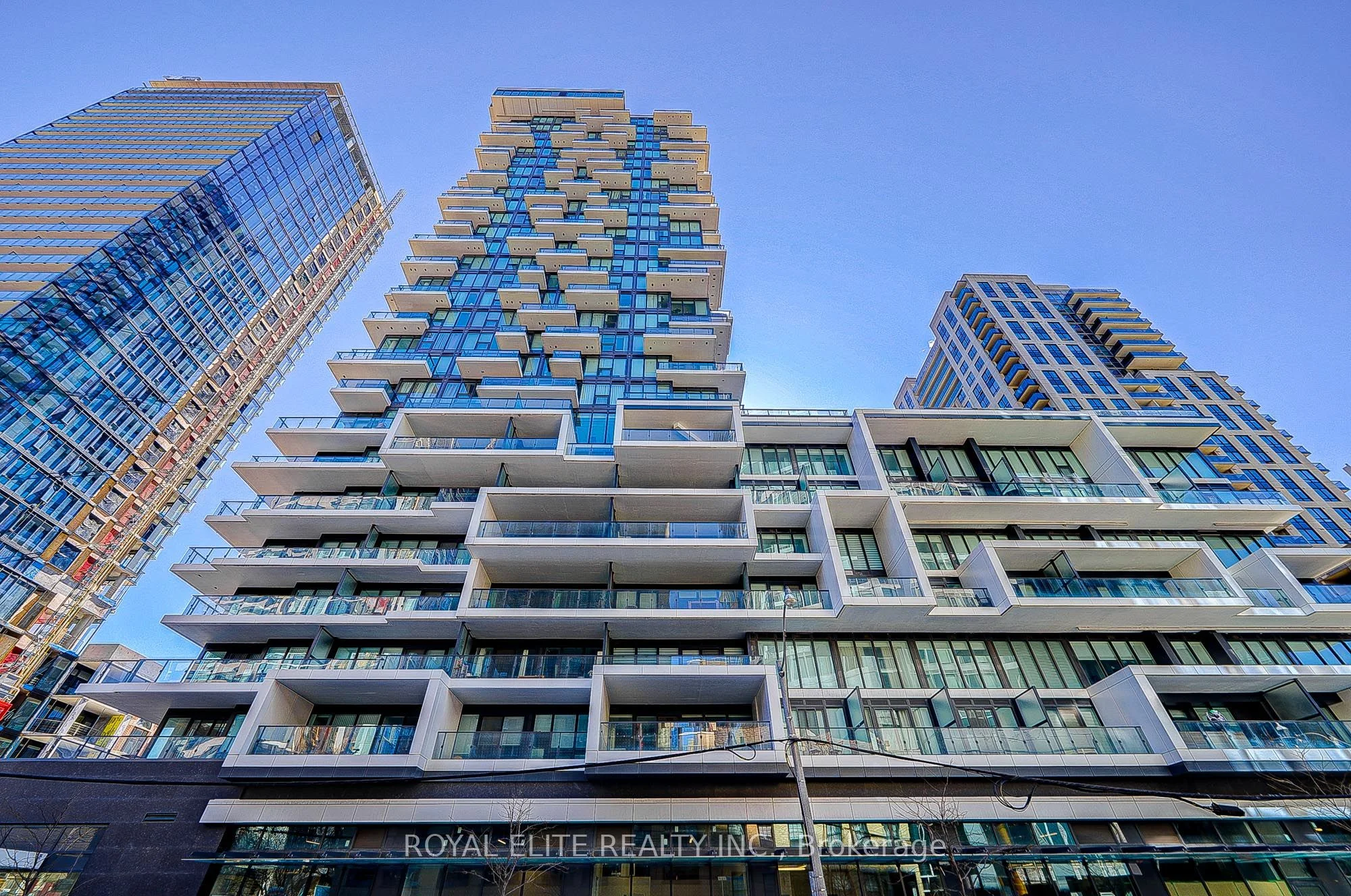 Condo Apartment in Toronto