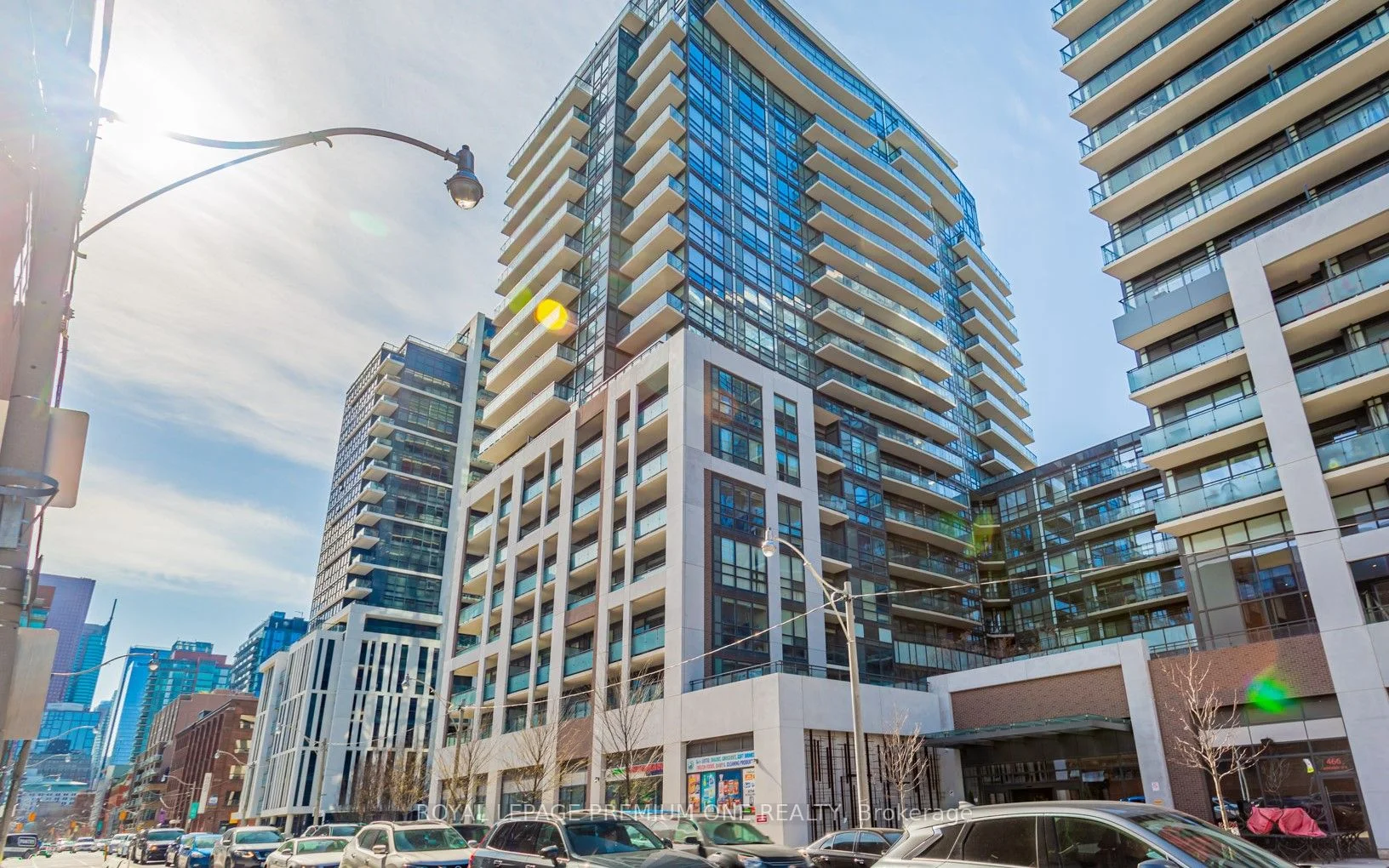 460 Adelaide Street E 1501, Toronto C08, On M5a 0e7