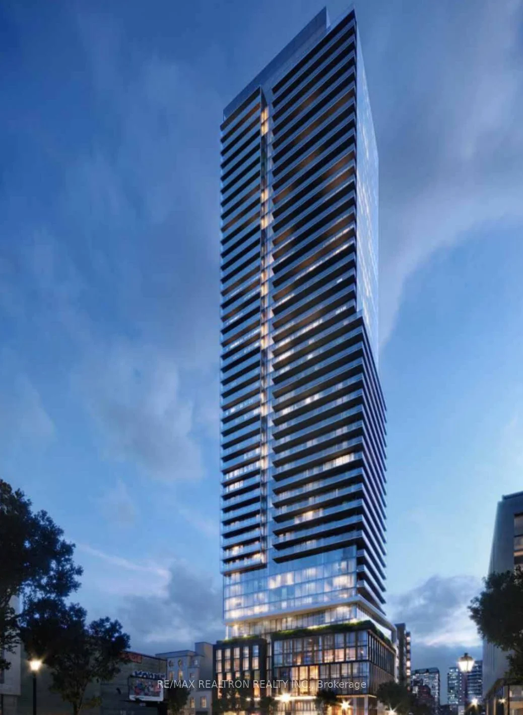 89 Church Street W 1604, Toronto C08, On M5c 2g3