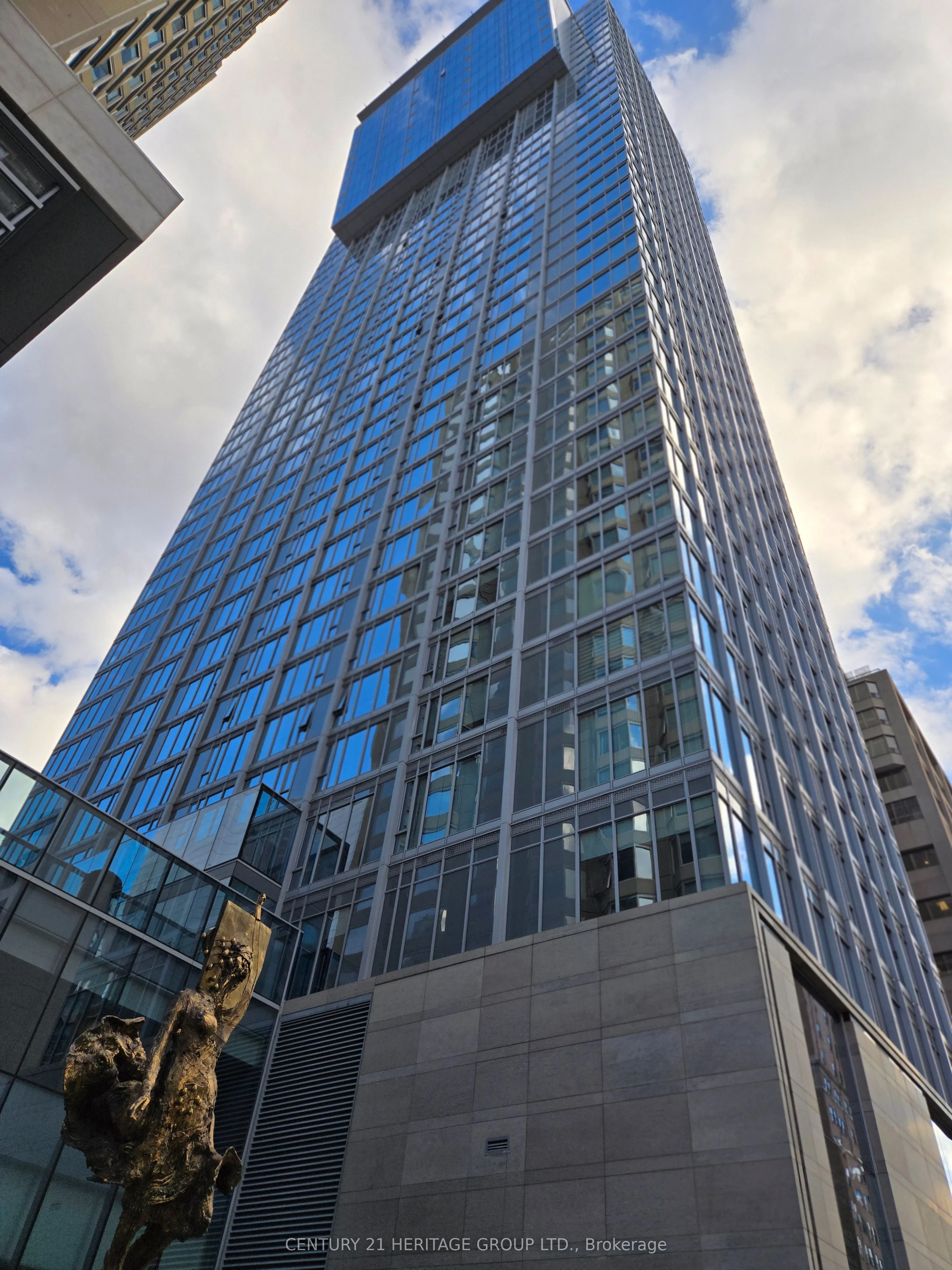 188 Cumberland Street 411, Toronto C02, On M5r 0b6