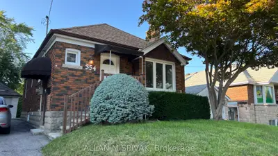 354 Bedford Park Avenue, Toronto C04, On M5m 1j8