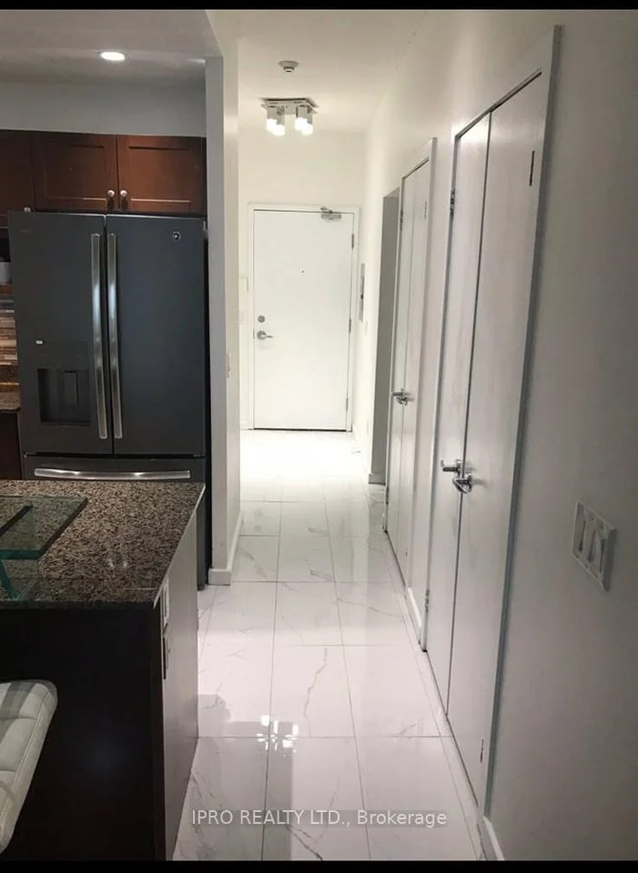 208 Queens Quay Street W 312, Toronto C01, ON M5J 1B5