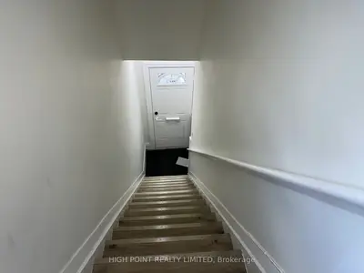 Upper Level in Toronto