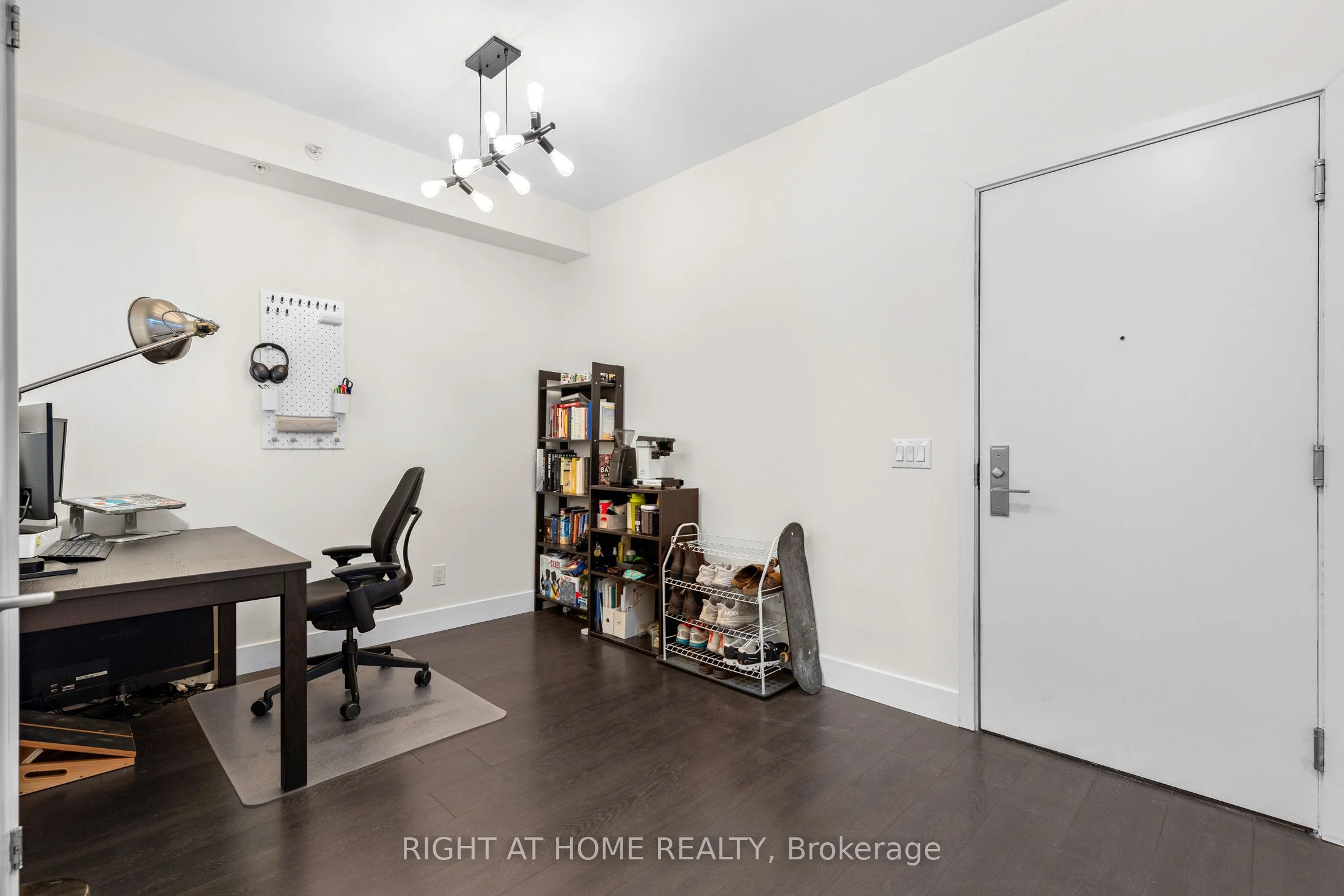 39 Sherbourne Street 608, Toronto C08, ON M5A 0L8