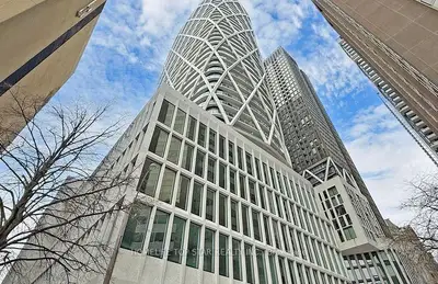 230 Simcoe Street 3220, Toronto C01, On M5t 0g7