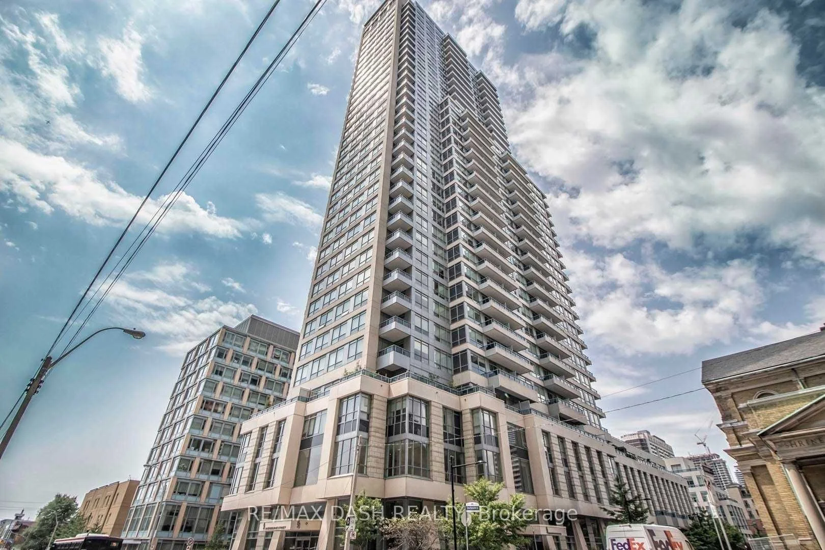 500 Sherbourne Street 1209, Toronto C08, On M4x 1l1