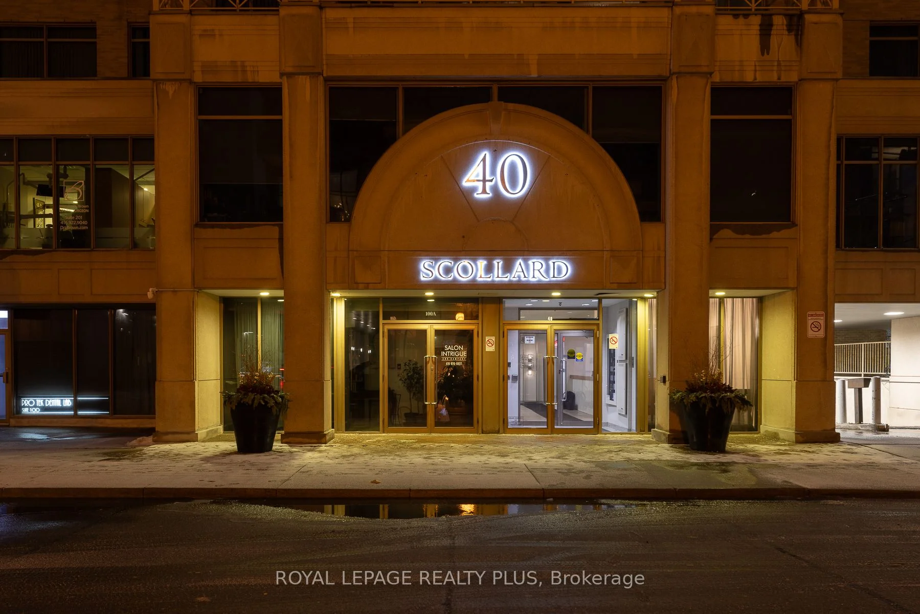 40 Scollard Street 908, Toronto C02, On M5r 3s1