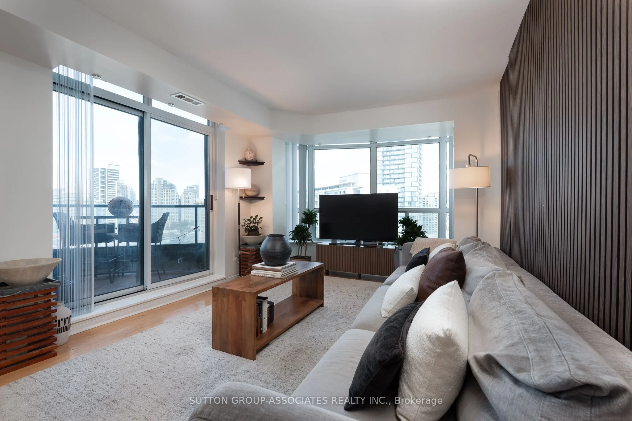 233 Beecroft Avenue 1718, Toronto C07, On M2n 6z9