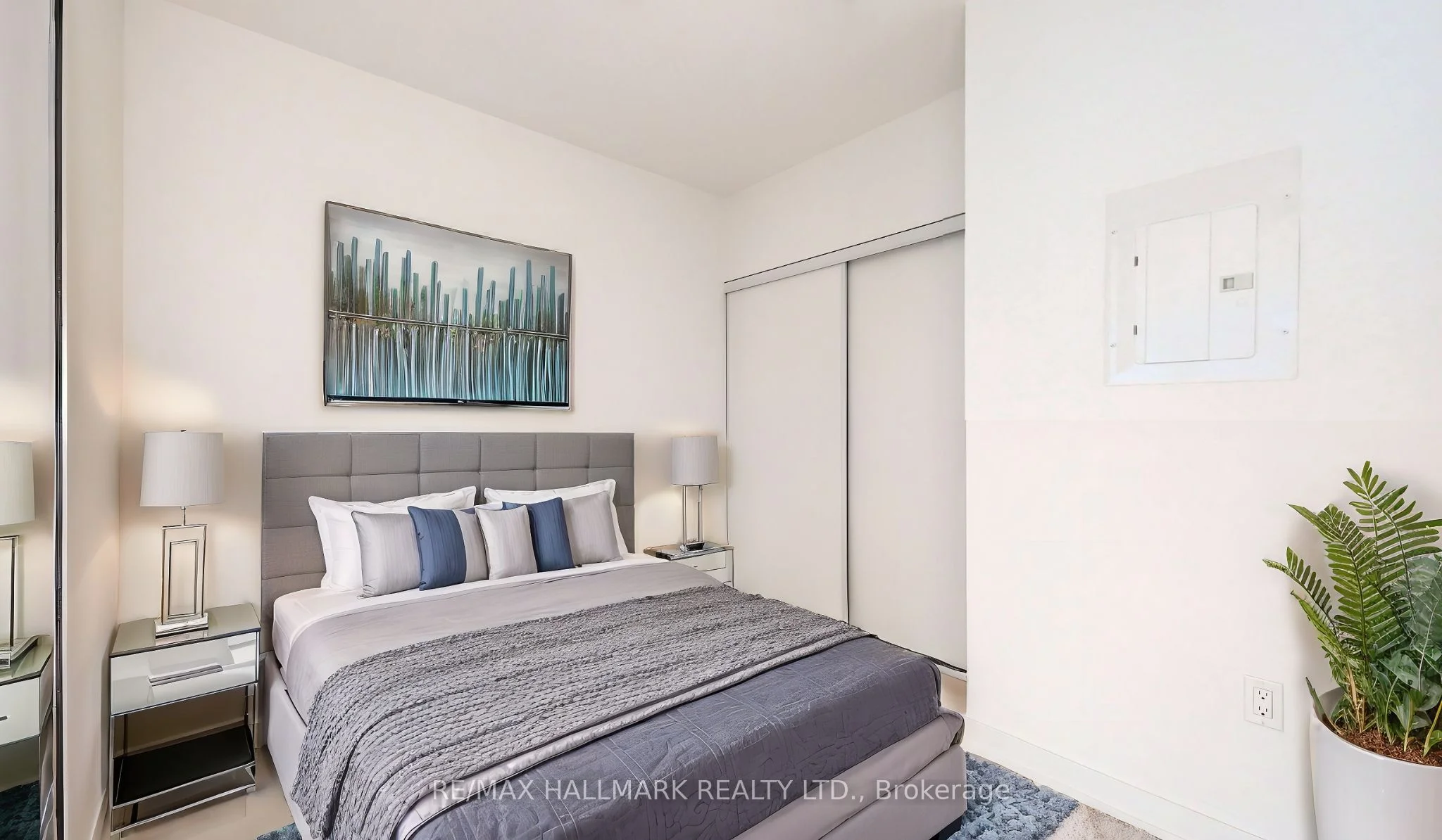 117 Broadway Avenue 621-N, Toronto C10, ON M4P 1V3