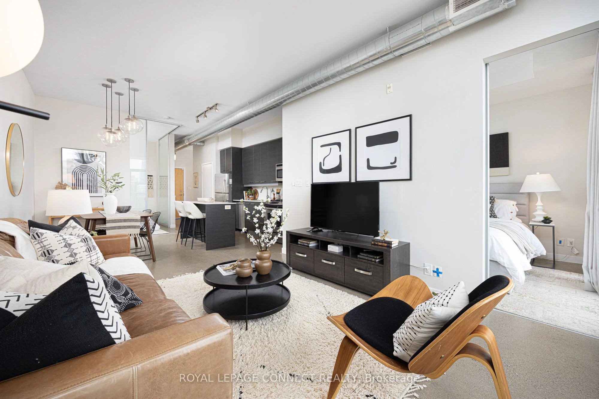 Condo Apartment in Toronto