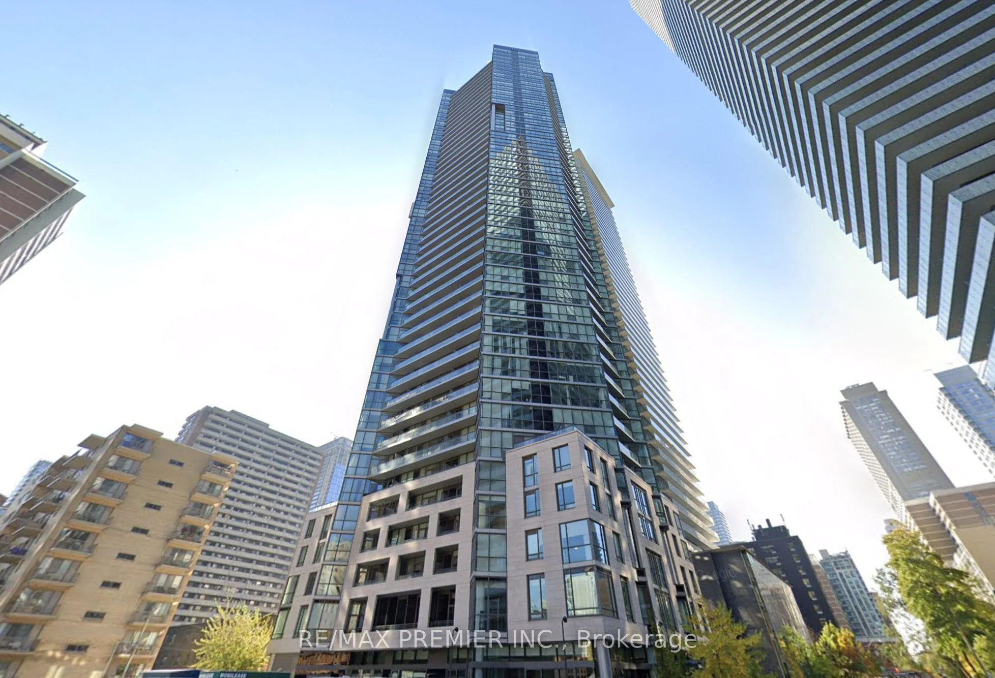 45 Charles Street 309, Toronto C08, On M4y 0b8