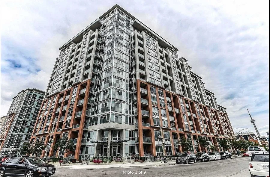 1 Shaw Street 302, Toronto C01, ON M6K 0A1