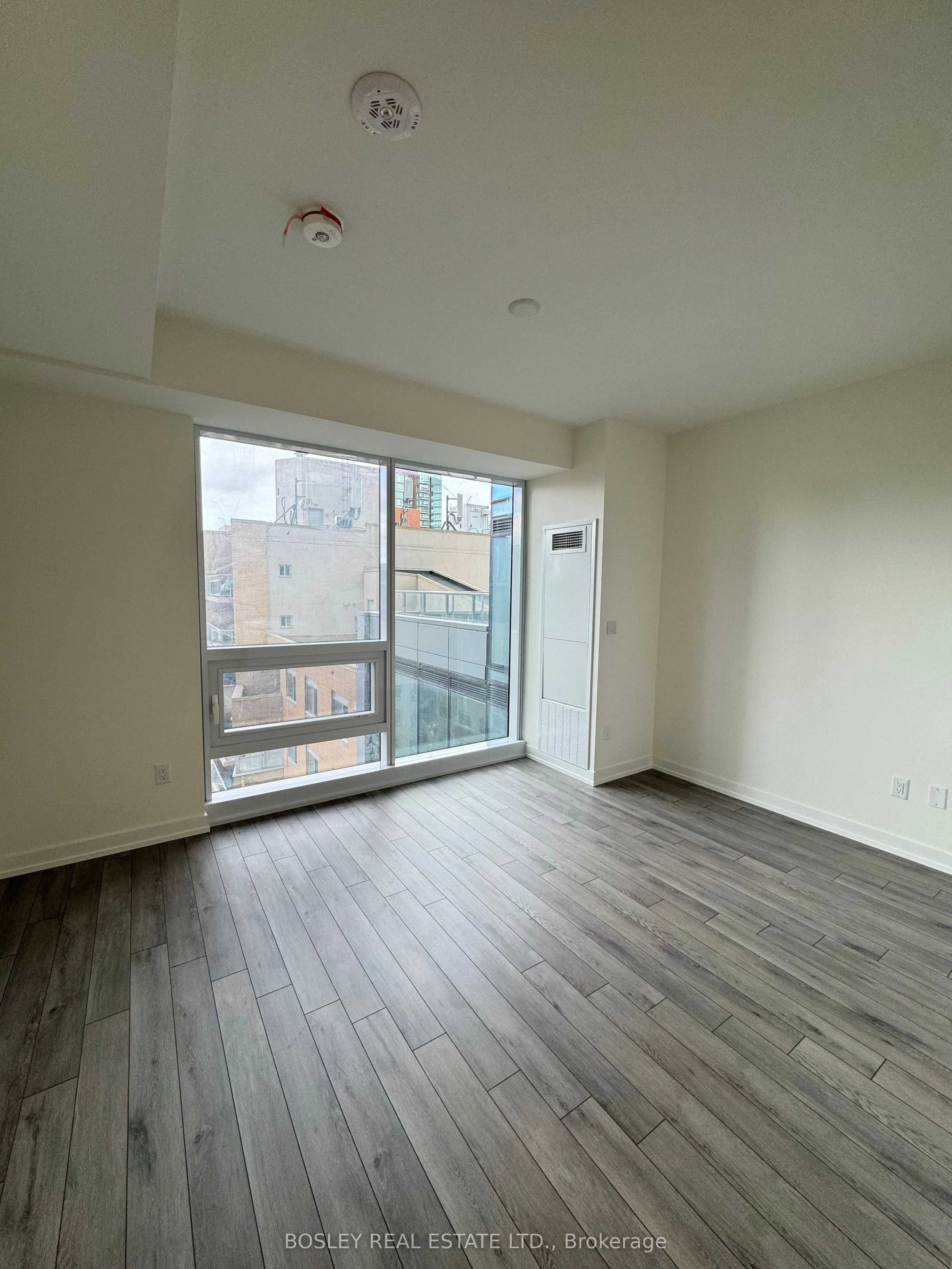 89 Church Street 905, Toronto C08, ON M5C 0B7