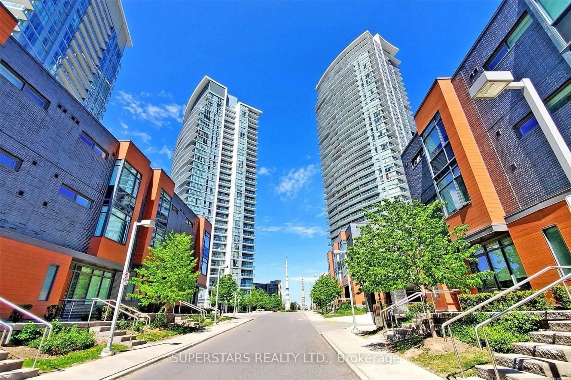 Condo Apartment in Toronto
