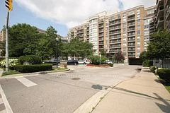 650 Lawrence Avenue W 905, Toronto C04, On M6a 3e8