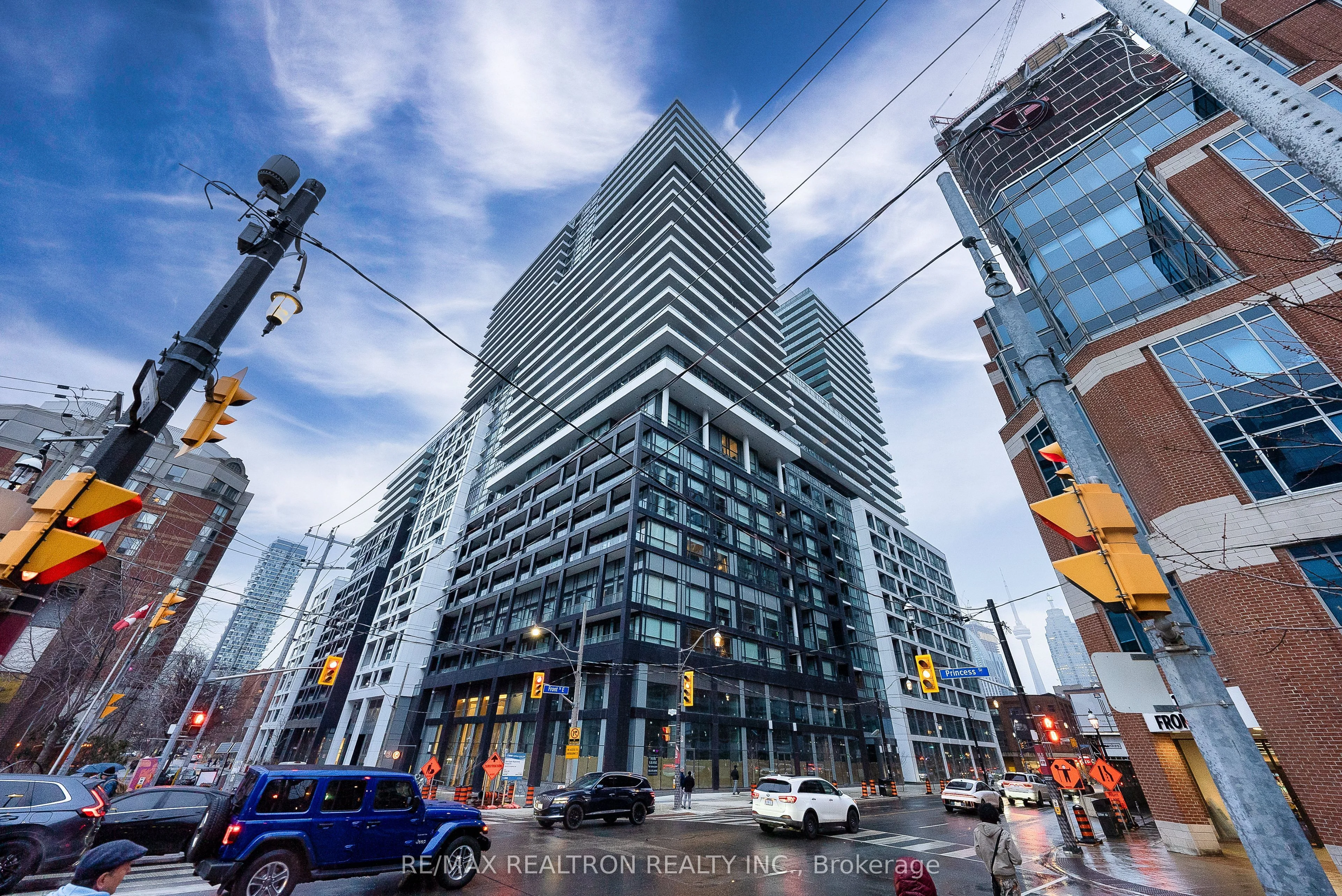 70 Princess Street 1228, Toronto C08, On M5a 0x6