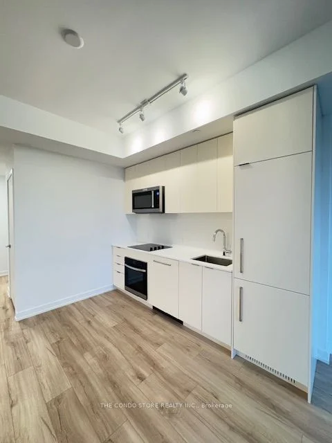 181 Sheppard Avenue E 619, Toronto C14, ON M2N 3A6