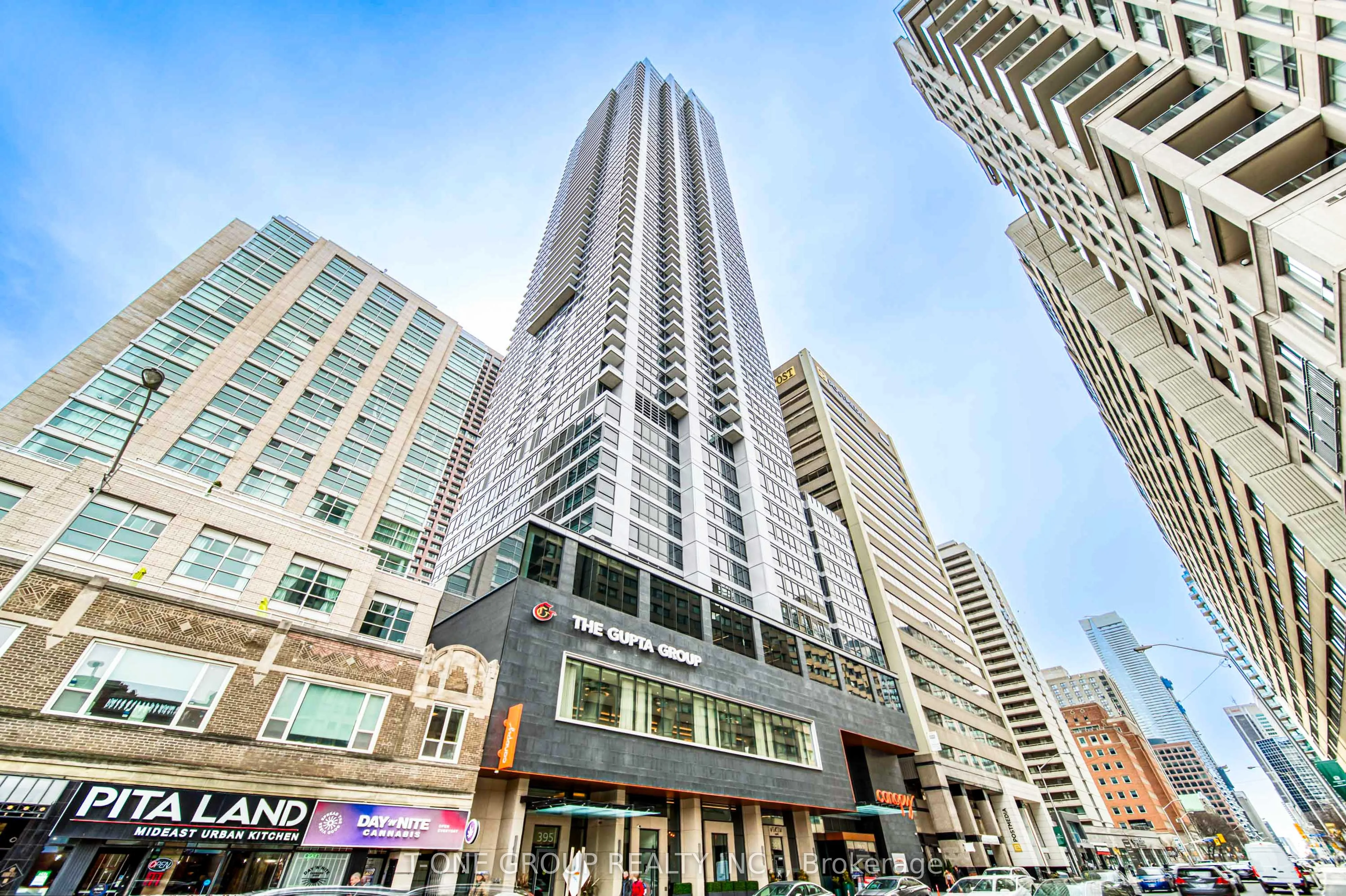 Condo Apartment in Toronto
