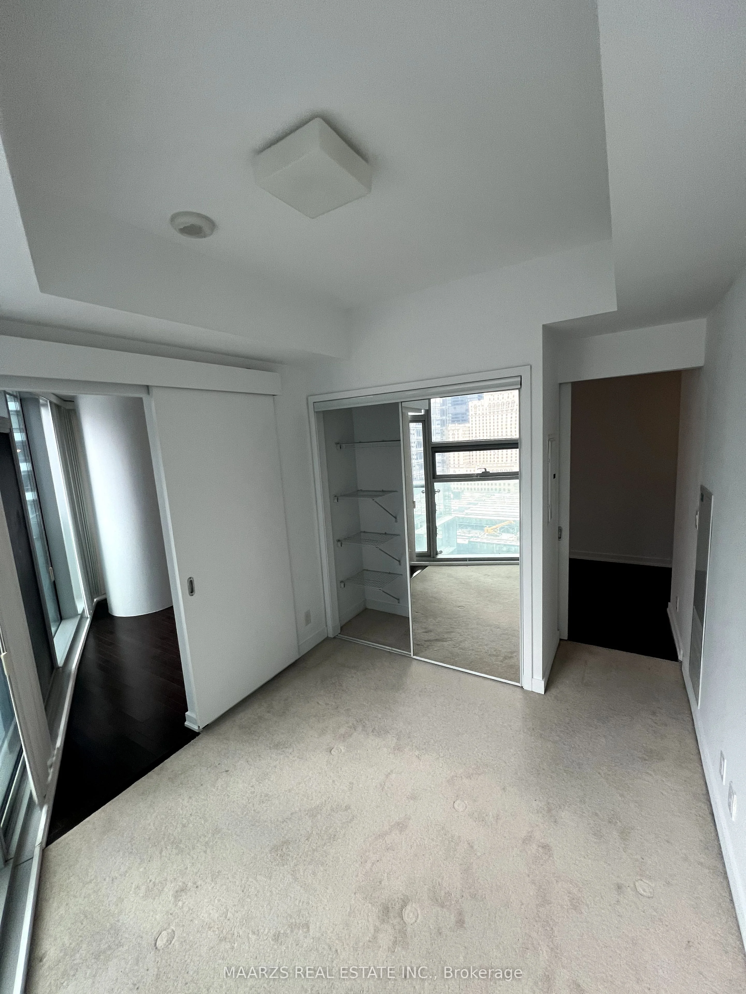 14 York Street 1511, Toronto C01, ON M5J 2Z2