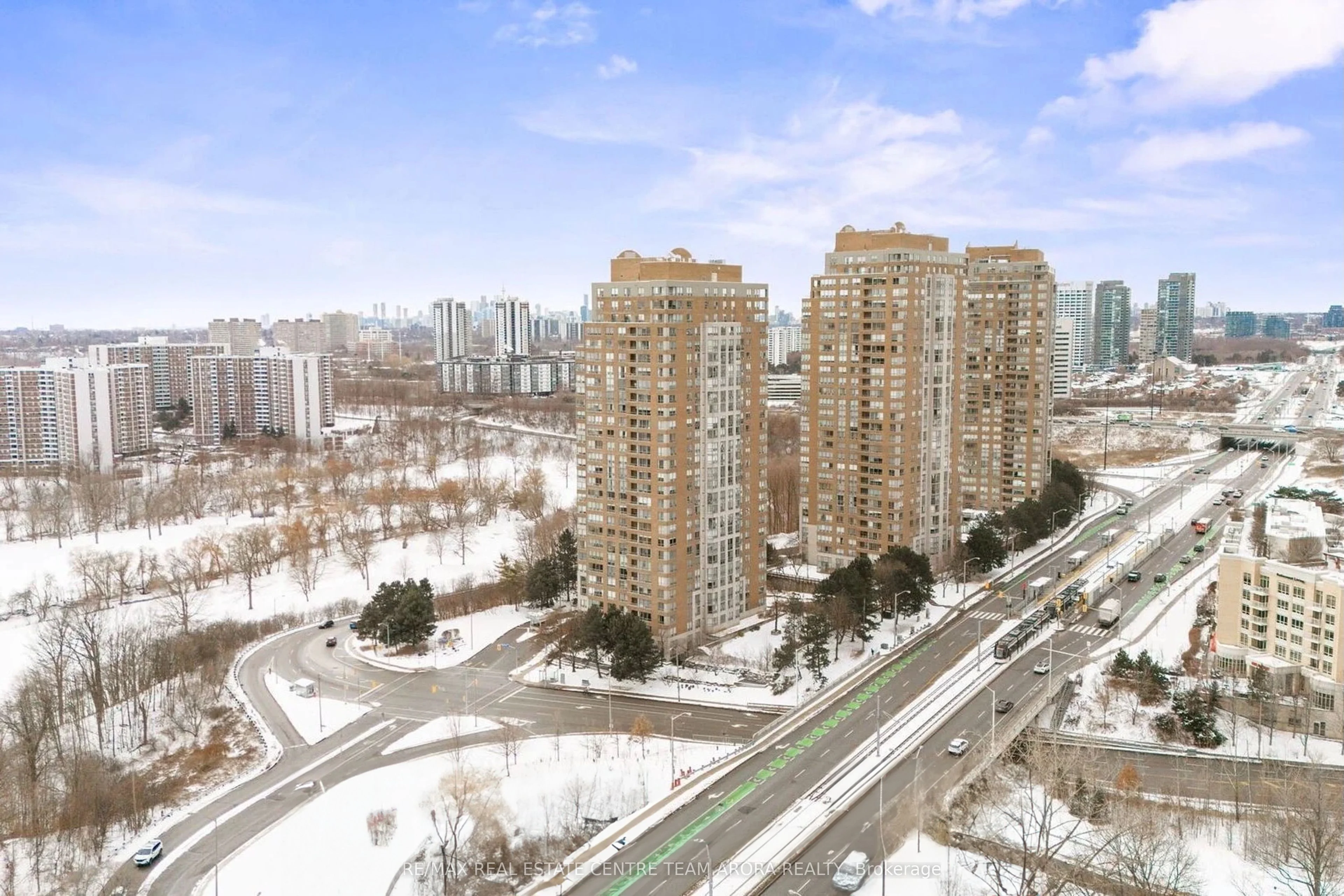 Condo Apartment in Toronto