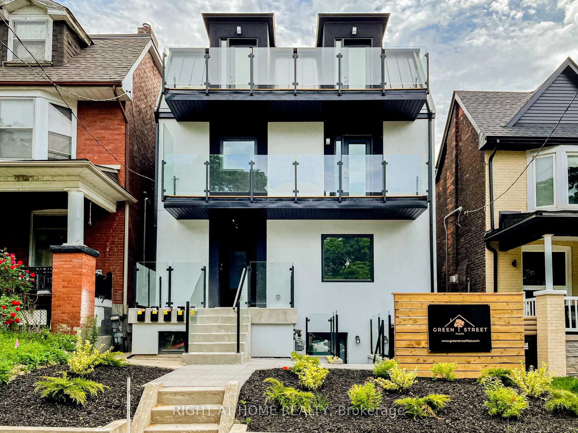 Detached in Toronto