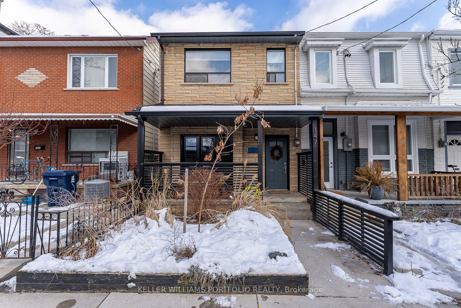 147 Claremont Street, Toronto C01, On M6j 2m7