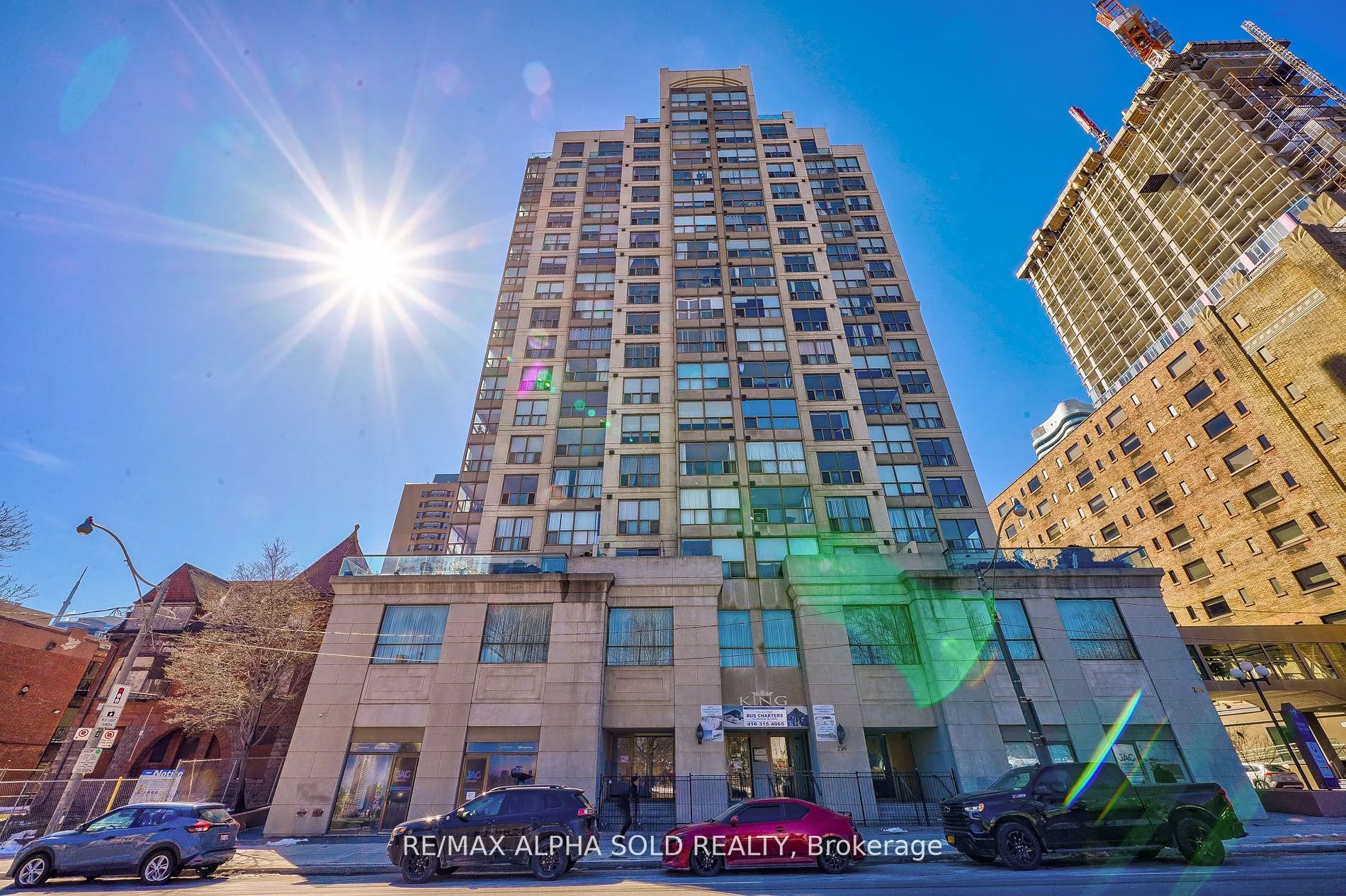 298 Jarvis Street 501, Toronto C08, On M5b 2c5