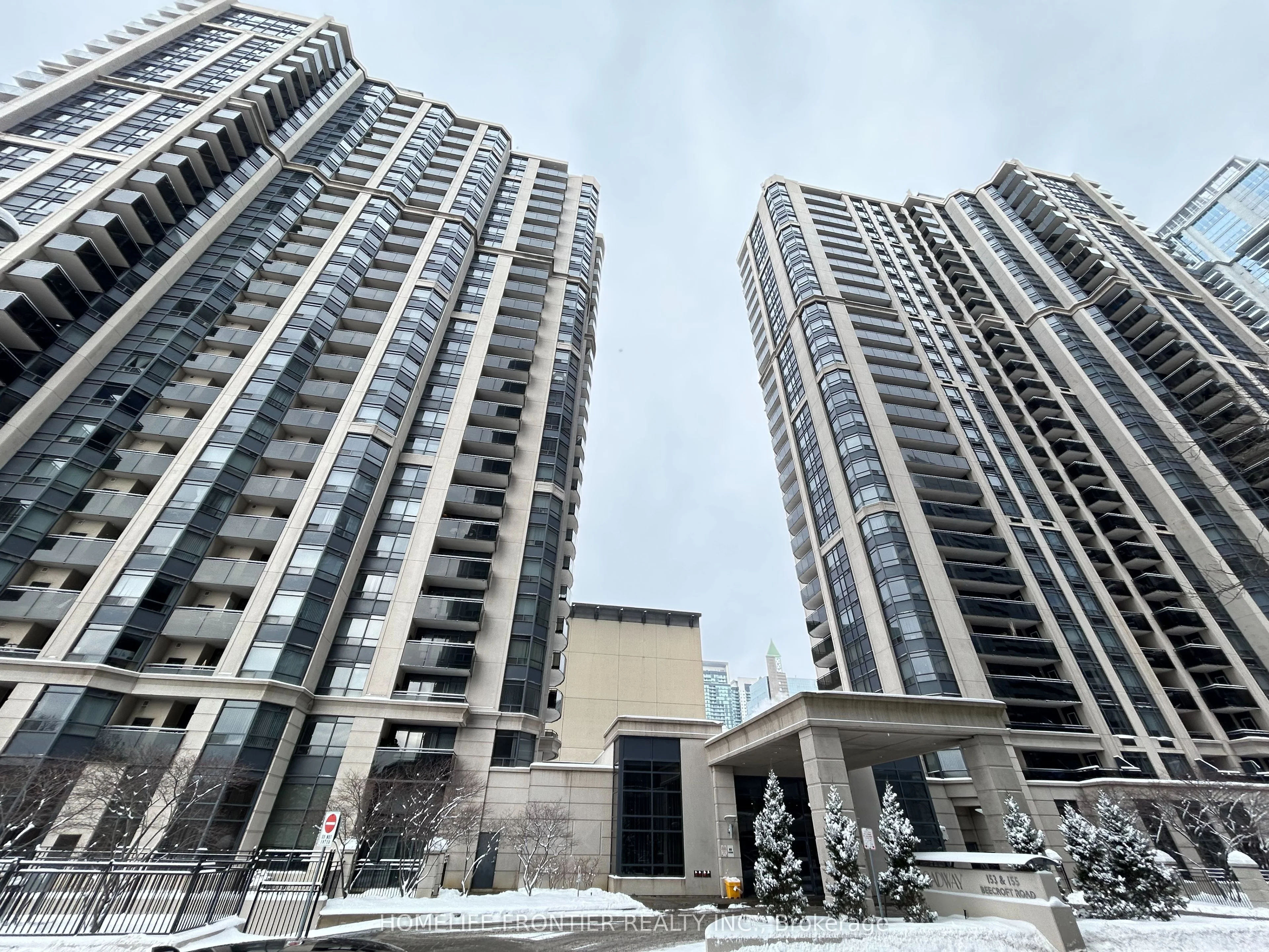 Condo Apartment in Toronto