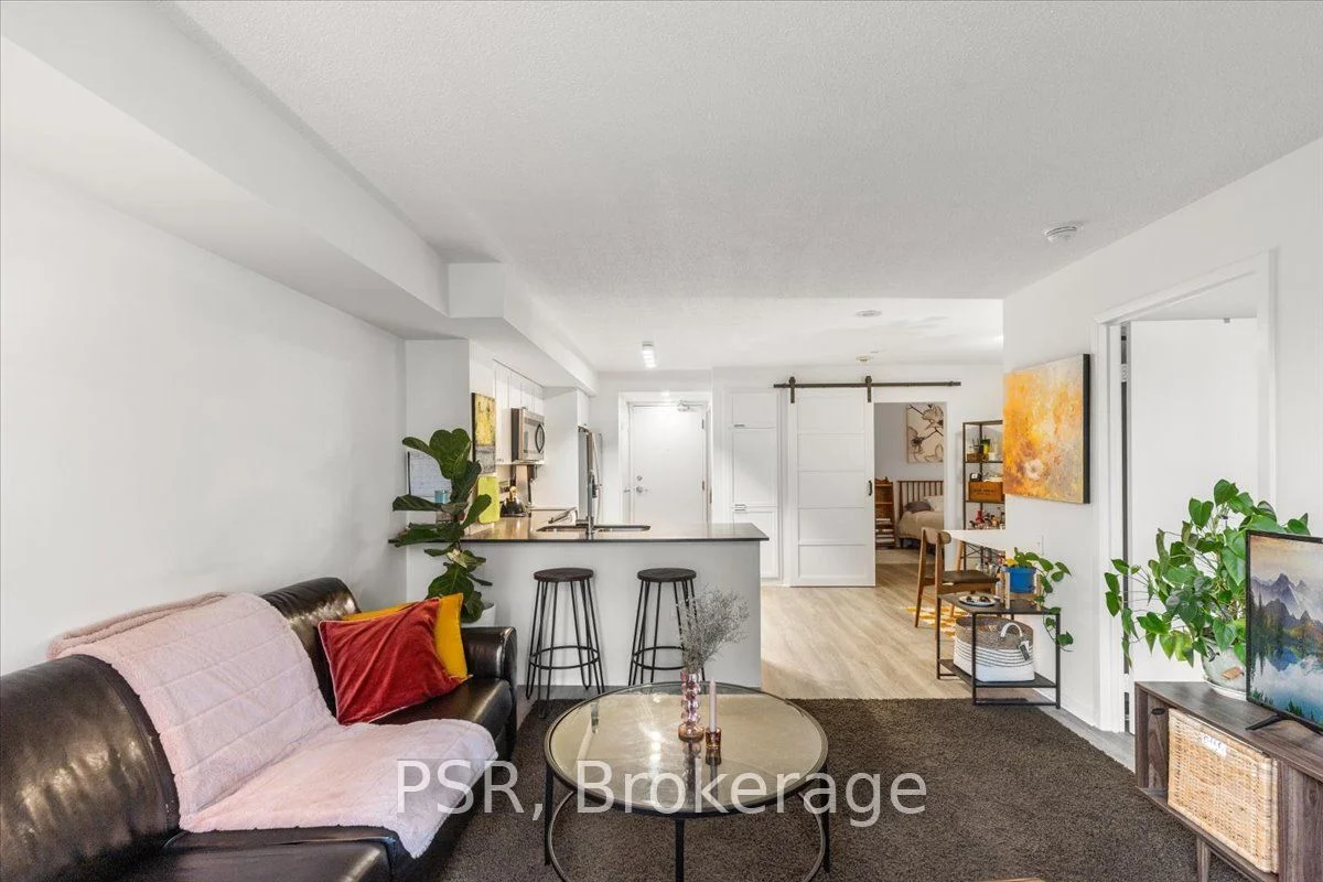 75 Dalhousie Street 906, Toronto C08, On M5b 2r9