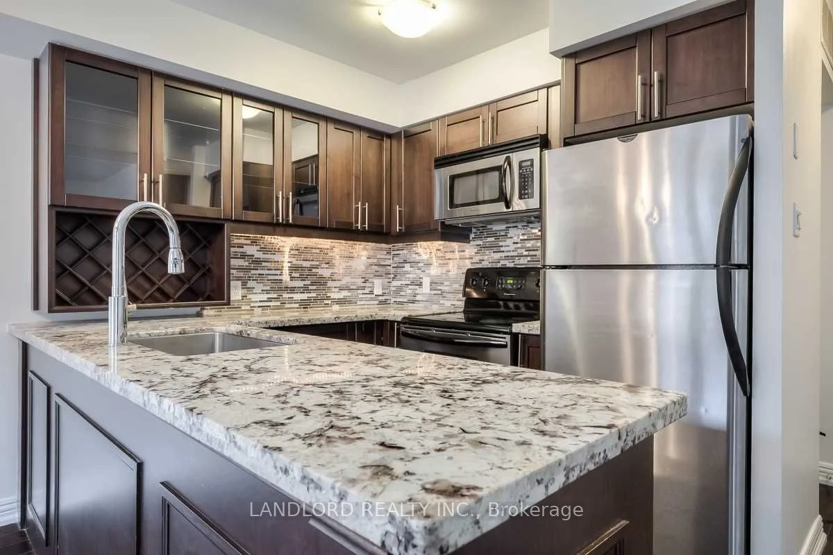 21 Pirandello Street 1215, Toronto C01, On M6k 3p4