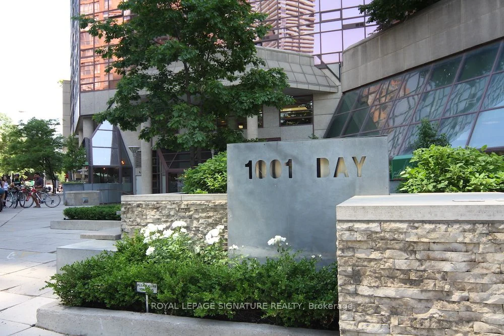 1001 Bay Street 2807, Toronto C01, On M5s 3a6