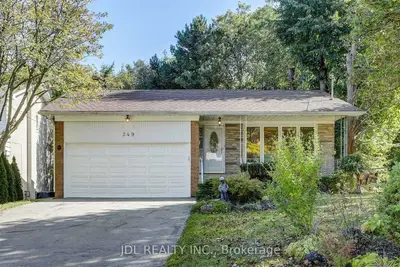 Detached in Toronto