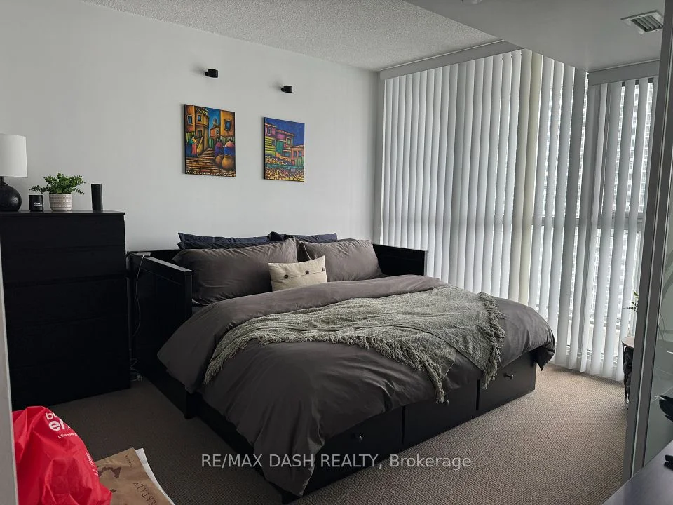75 Queens Wharf Road 2911, Toronto C01, ON M5V 0J8