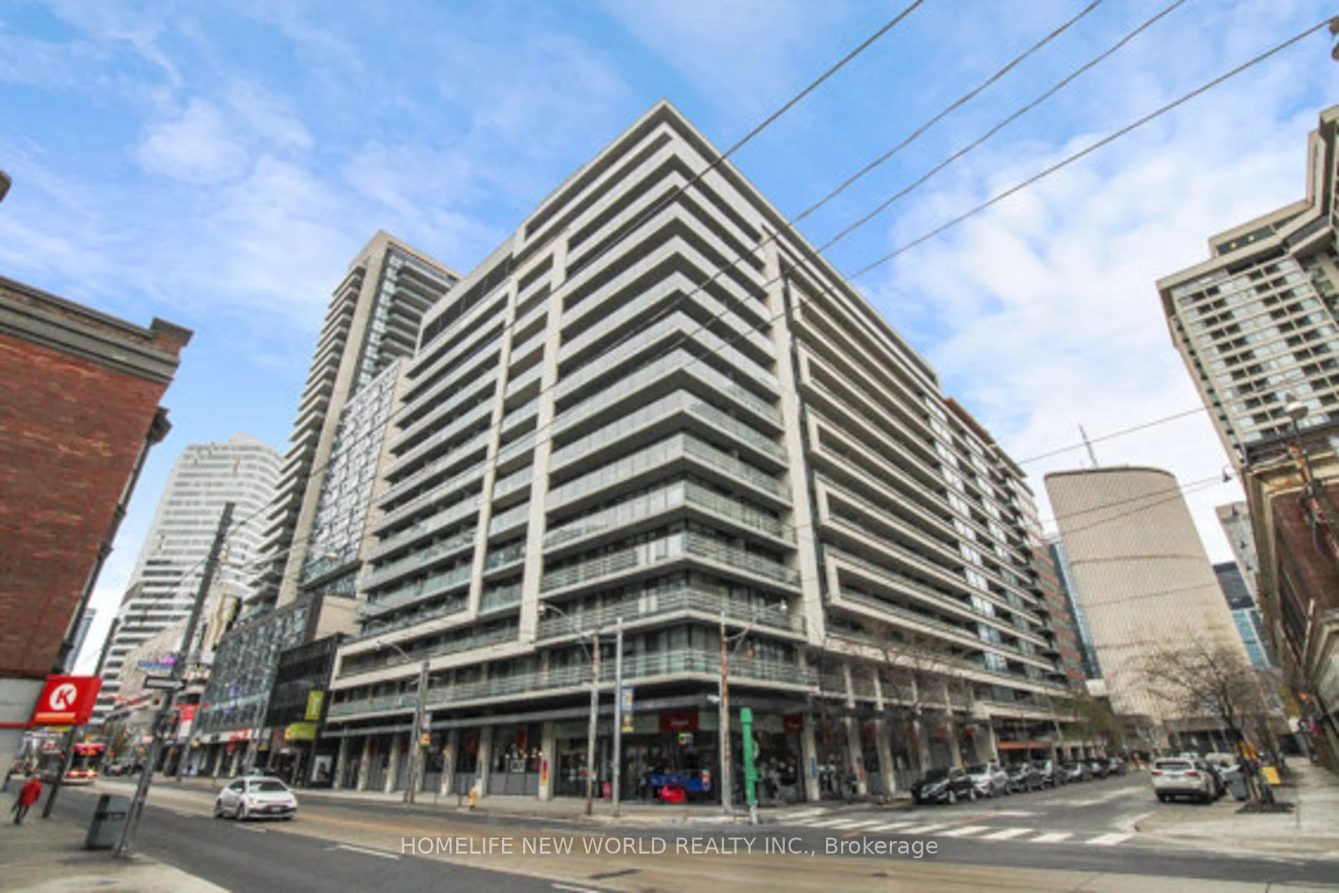 111 Elizabeth Street 752, Toronto C01, On M5g 1p7