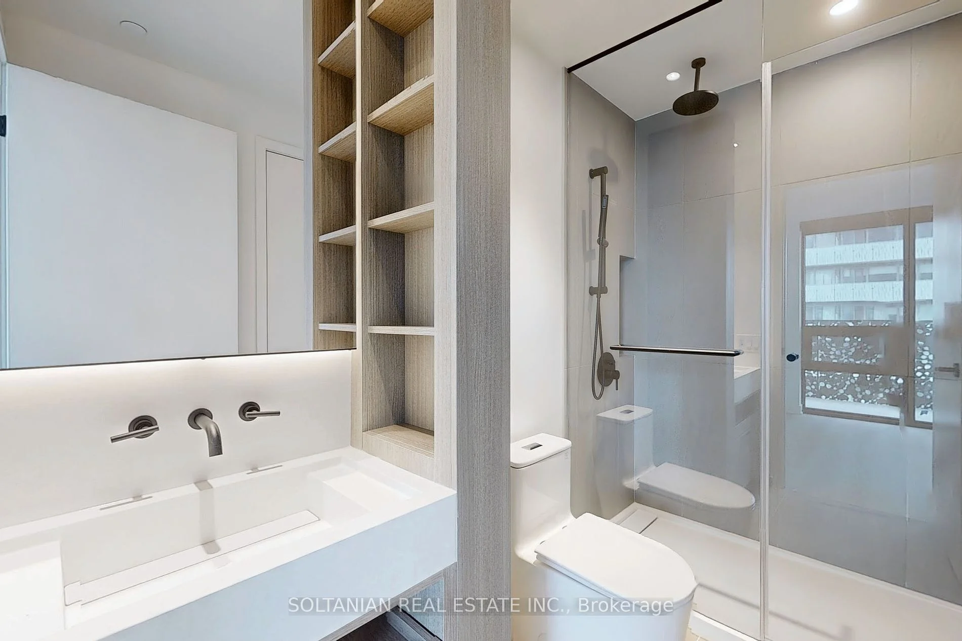 55 Charles Street E 3912, Toronto C08, ON M4Y 0J1