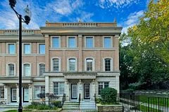 10 Hargrave Lane 18, Toronto C12, On M4n 0a4