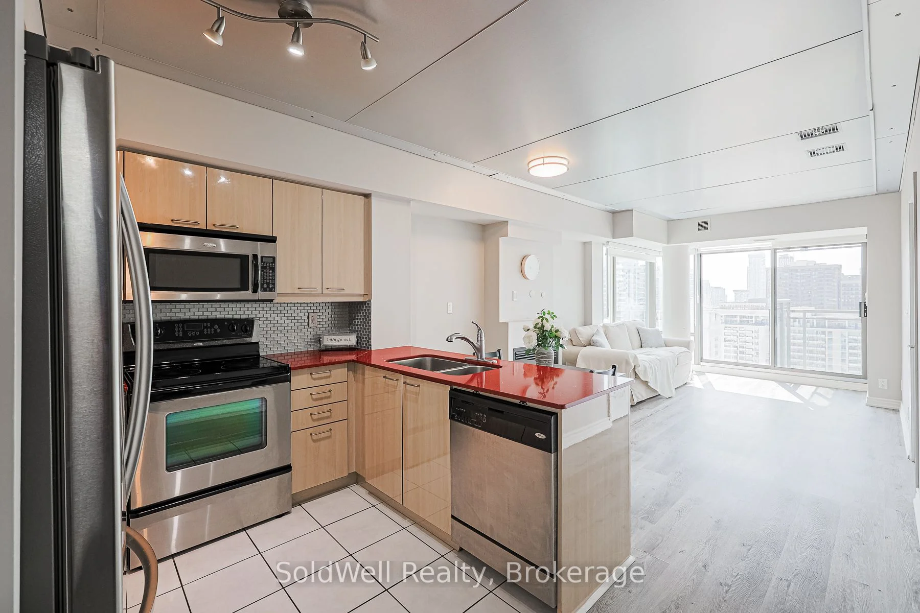 Condo Apartment in Toronto