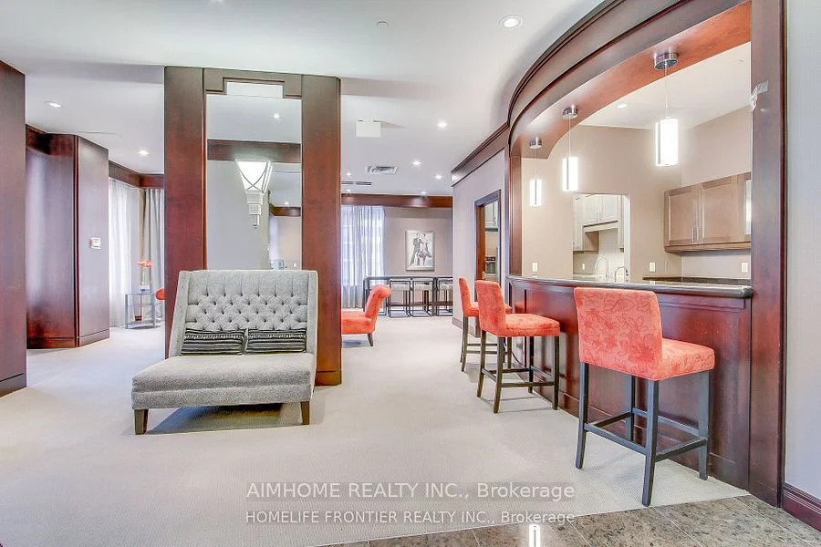 35 Balmuto Street 2407, Toronto C01, ON M4Y 0A3