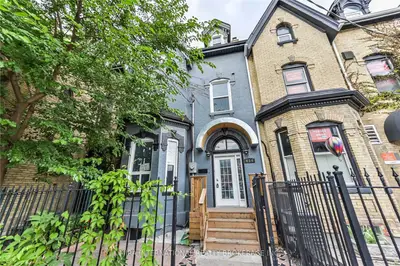 414 Dundas Street E 101, Toronto C08, On M5a 2a8