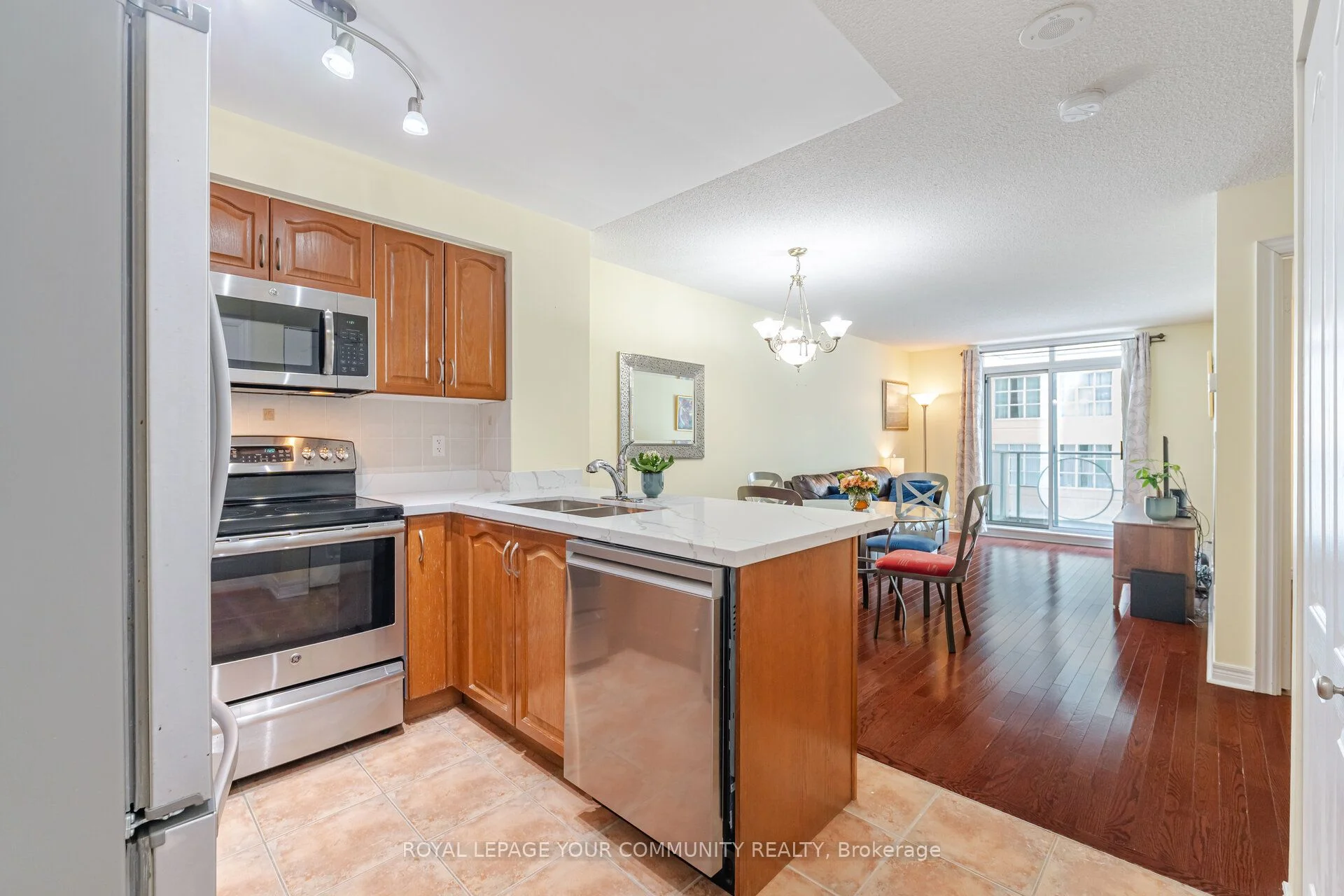 Condo Apartment in Toronto