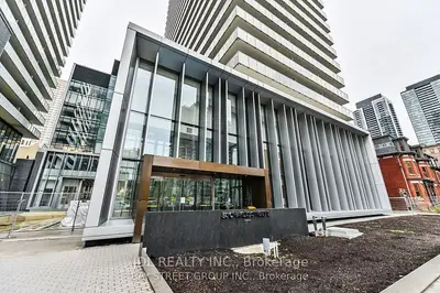 50 Charles Street E Lph4706, Toronto C08, On M4y 0c3