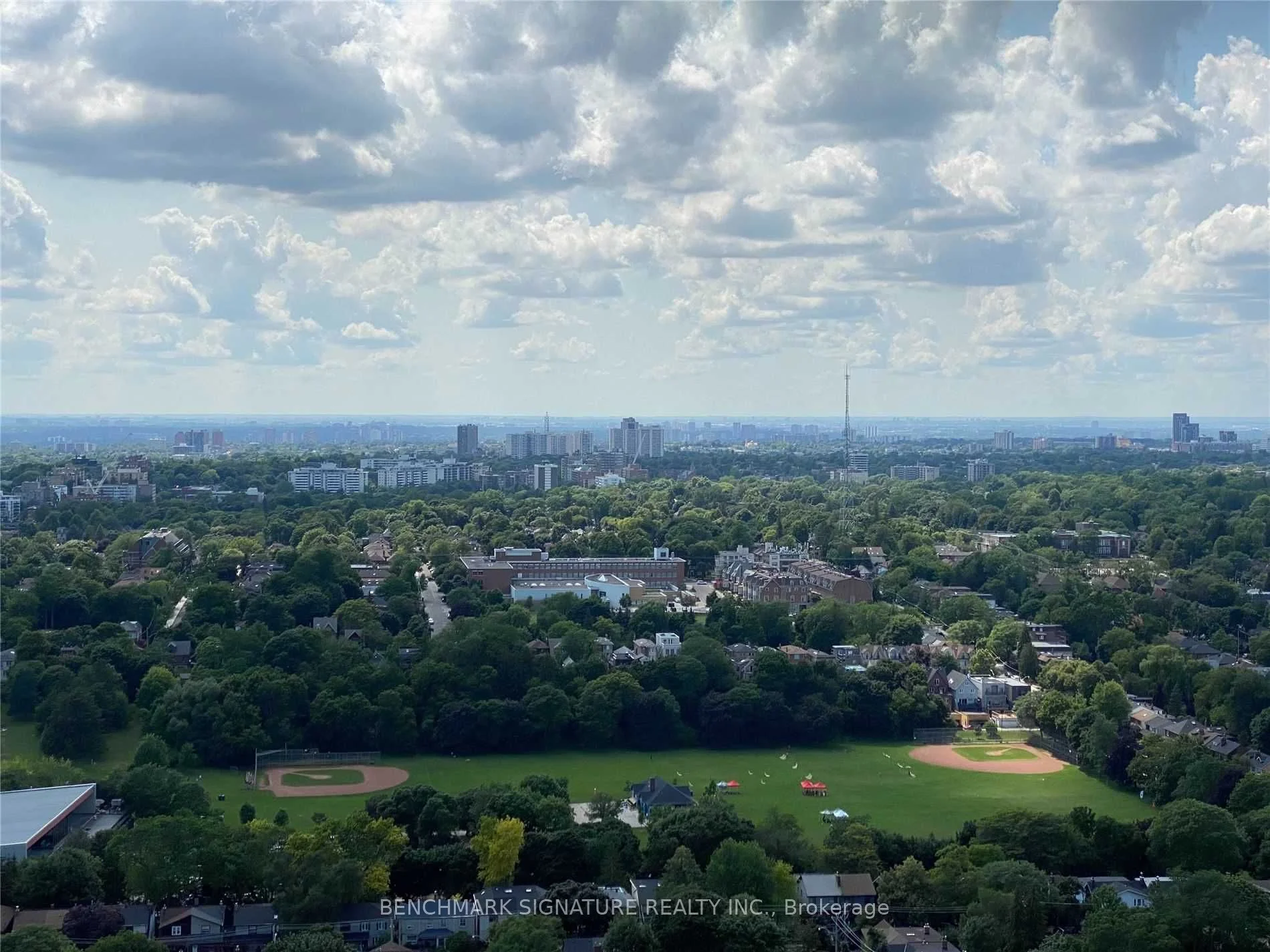 33 Helendale Avenue 2909, Toronto C03, On M4r 0a4