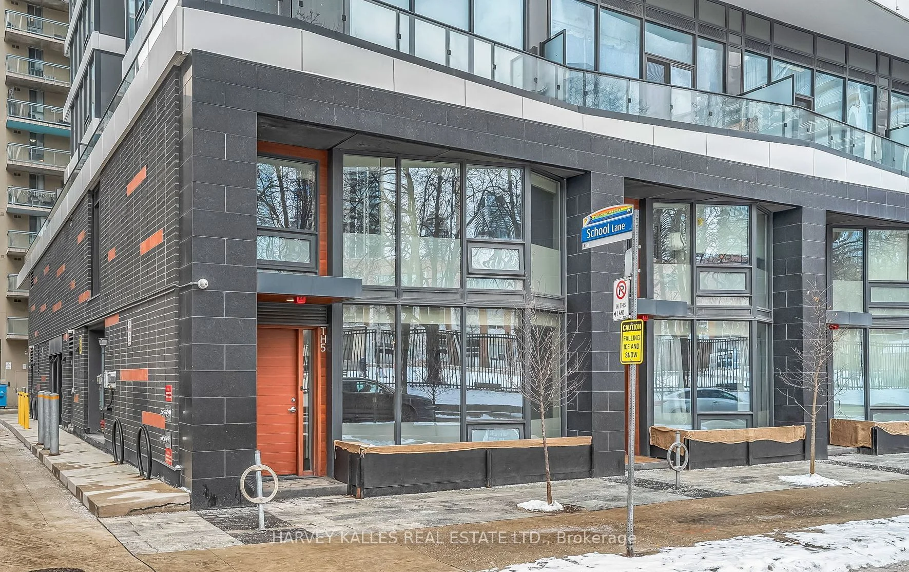 85 Wood Street Th5, Toronto C08, On M4y 0e8
