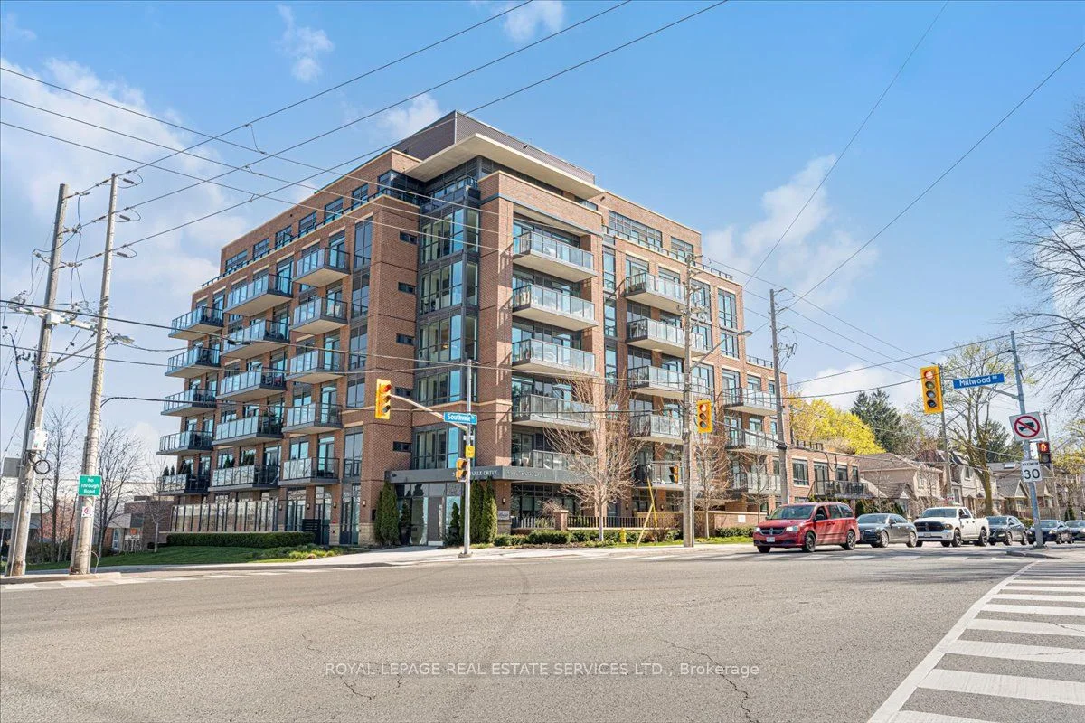 3 Southvale Drive 701, Toronto C11, On M4g 1g2