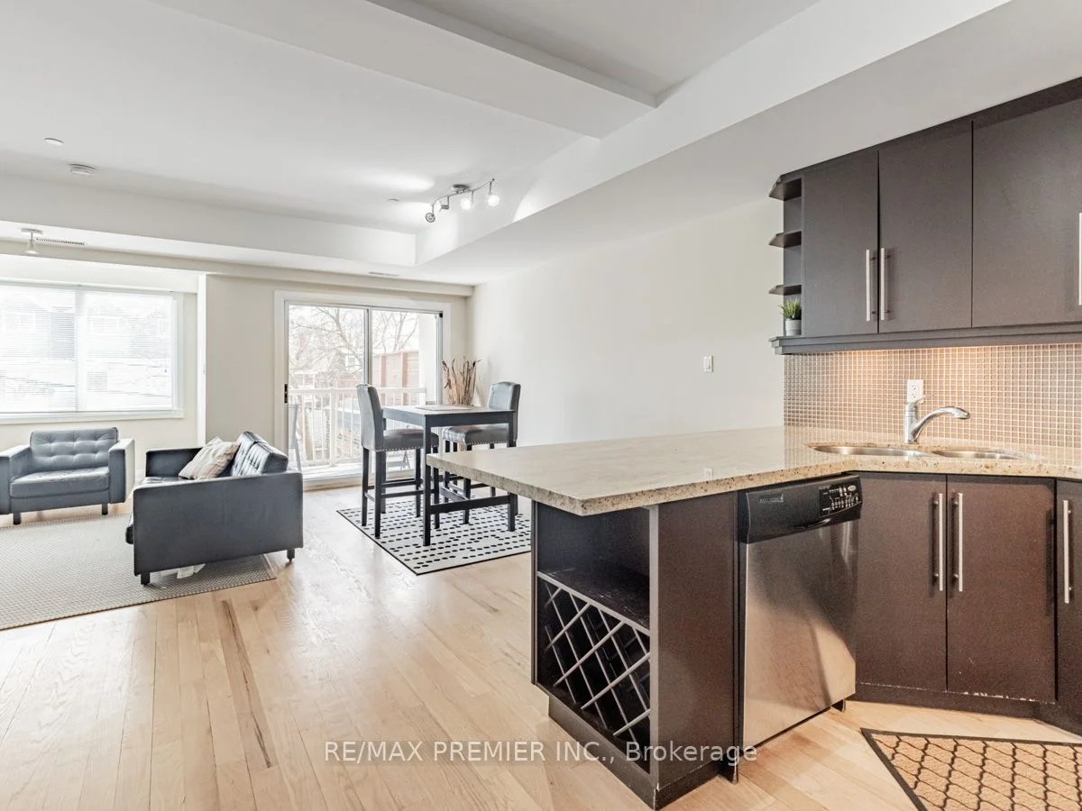 473 Dupont Street 5, Toronto C02, On M6g 1y6
