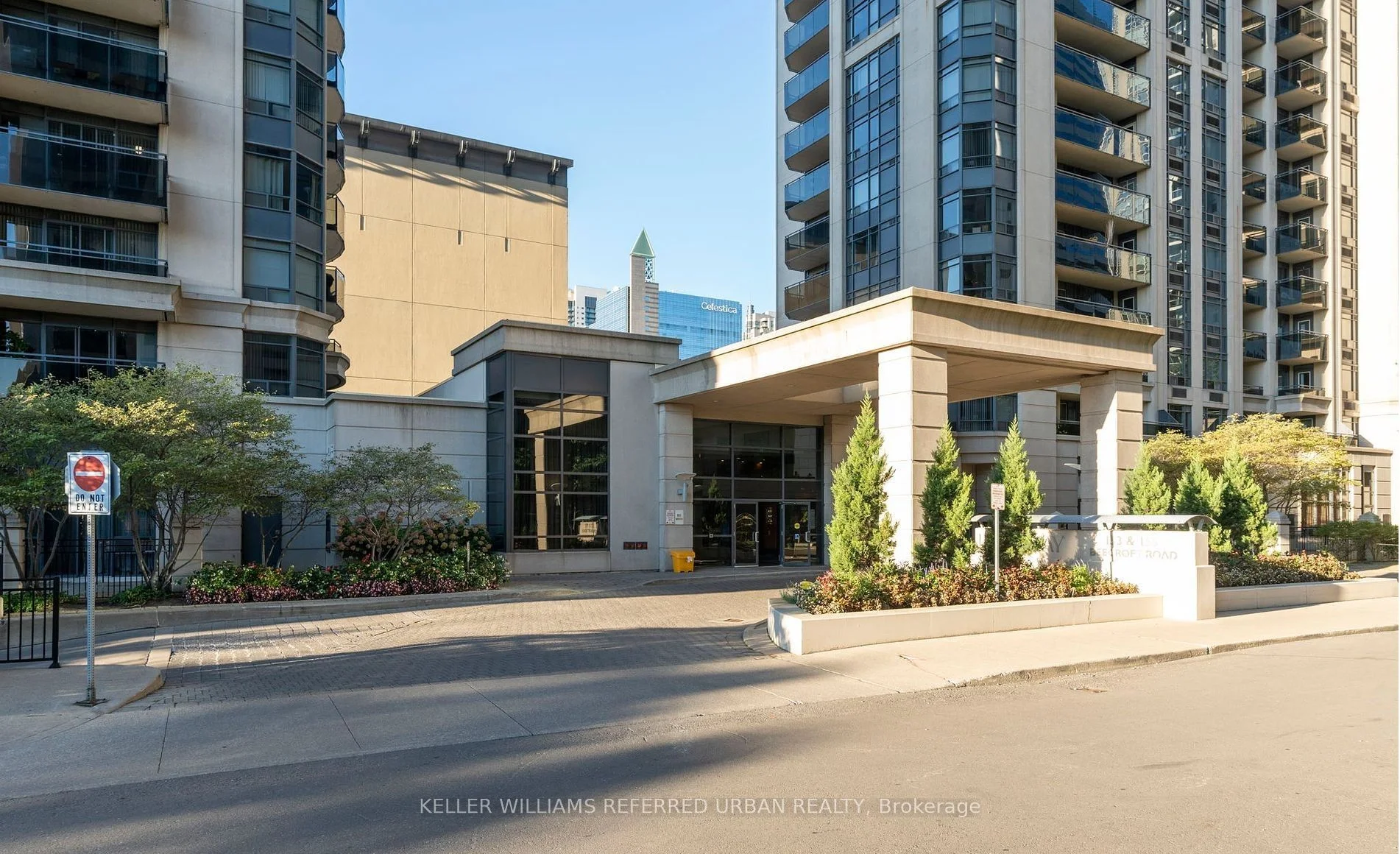 Condo Apartment in Toronto