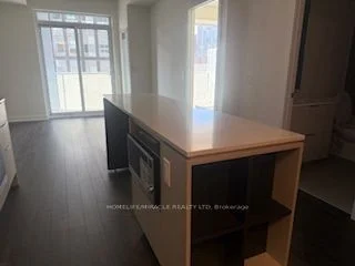 89 Church Street 1802, Toronto C08, On M5c 2g3