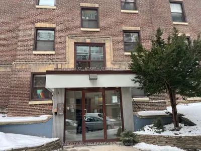 16 St Joseph Street 36, Toronto C01, On M4y 1j9