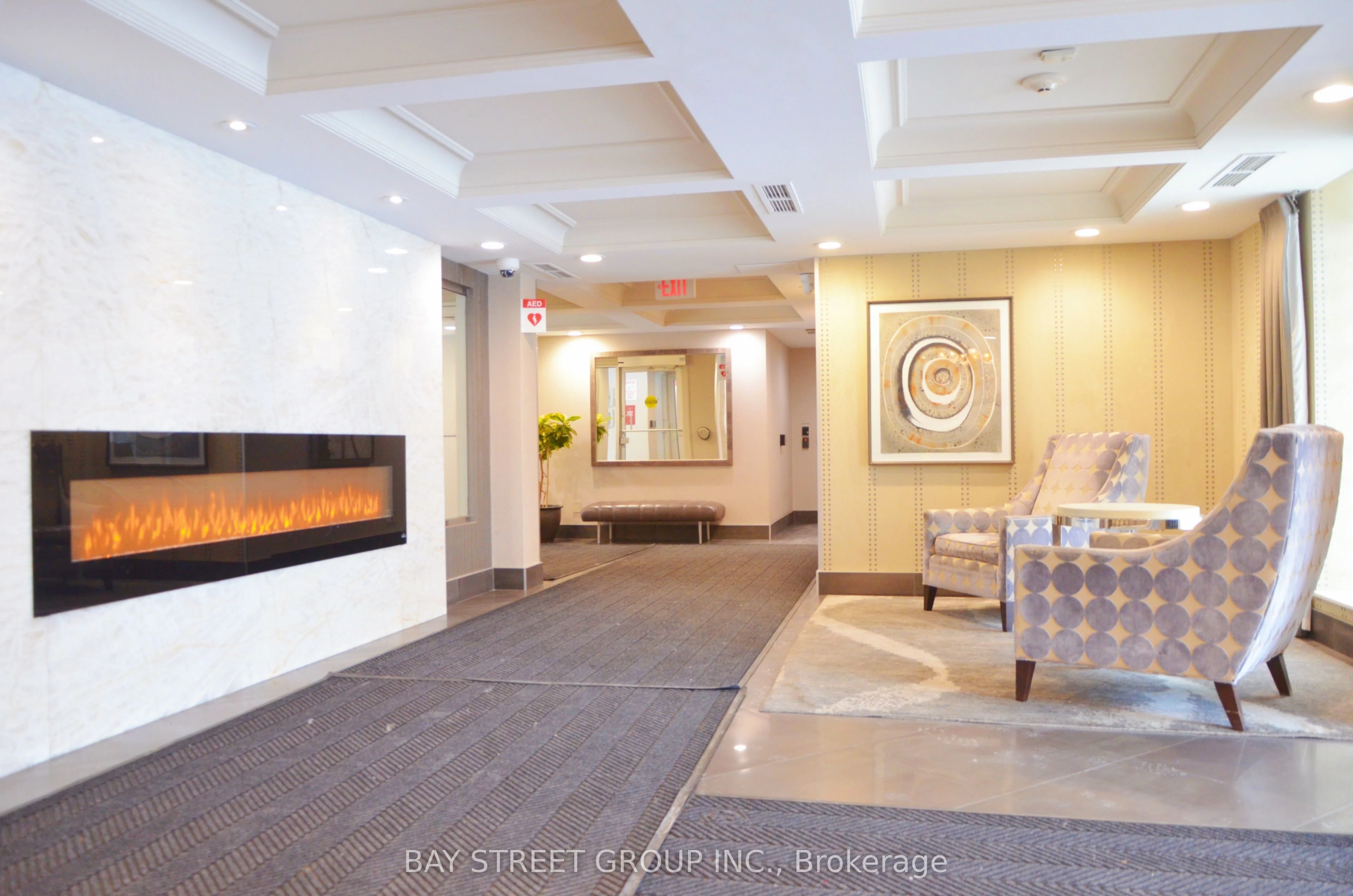 451 Rosewell Avenue 514, Toronto C04, ON M4R 2H8